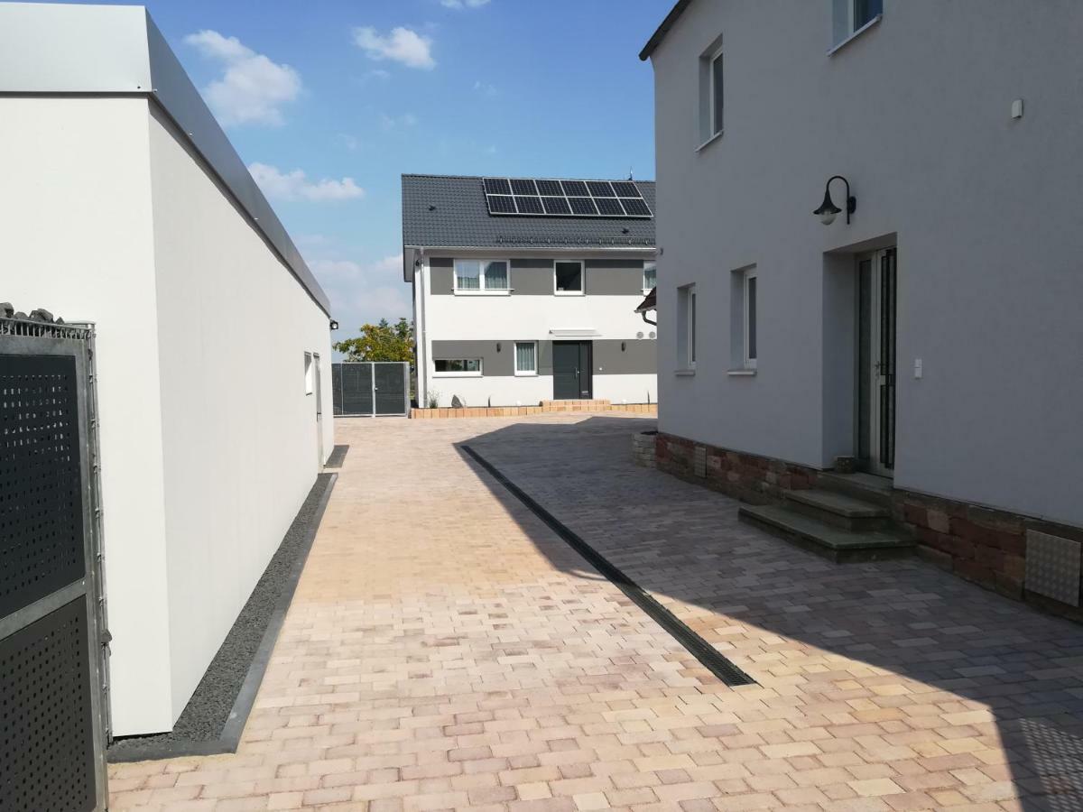 Ferienwohnung Suedpfalz Weingarten  エクステリア 写真